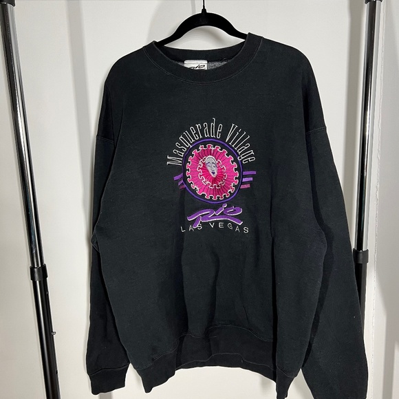 Masquerade Village Rio Las Vegas Heavyweight Crewneck - Picture 1 of 3